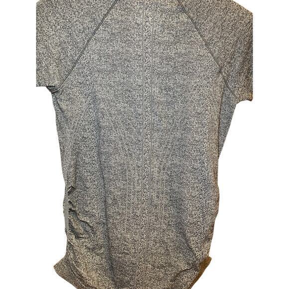 Athleta Women's Medium Fast Track Swiftly Ruched Grey Heathered Running T-Shirt - Picture 10 of 11